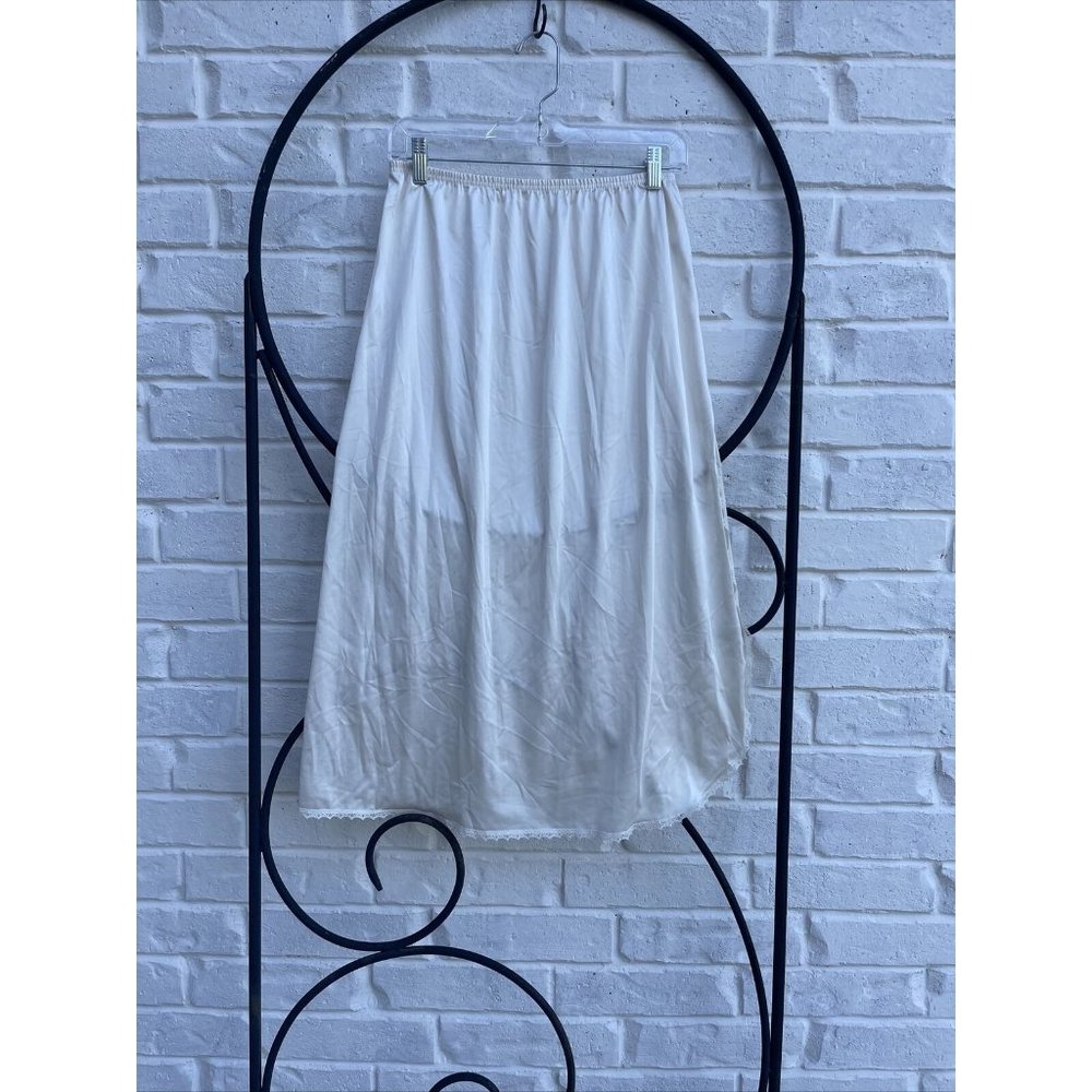 Vintage Womens Size Medium Slip Side Slit Ivory Vanity Fair